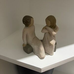 Willow Tree heart and soul sisters Conversation Sculpture - Cream and Brown